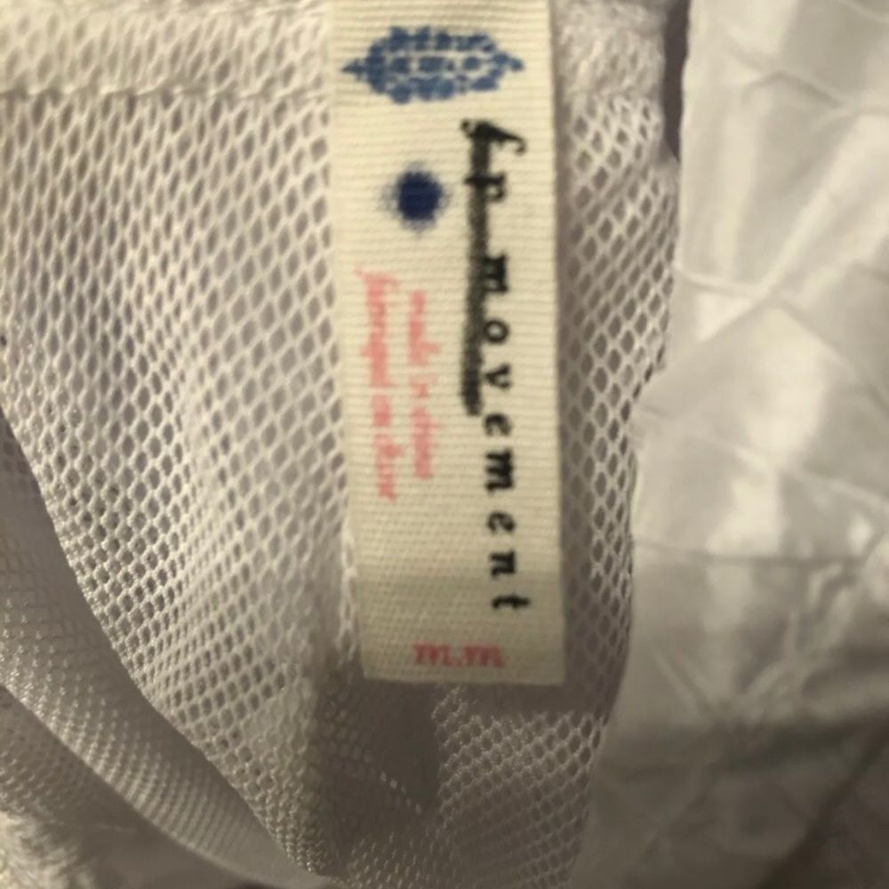 NWOT Free People Movement romper size M - Picture 7 of 7